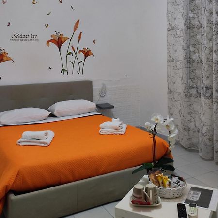 Le Tre Orchidee Bed & Breakfast Салерно Екстериор снимка