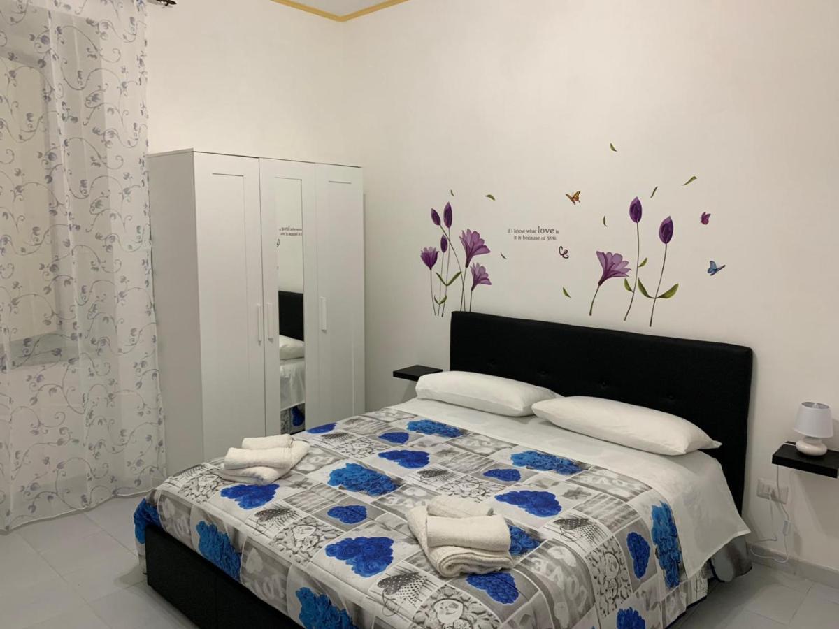 Le Tre Orchidee Bed & Breakfast Салерно Екстериор снимка